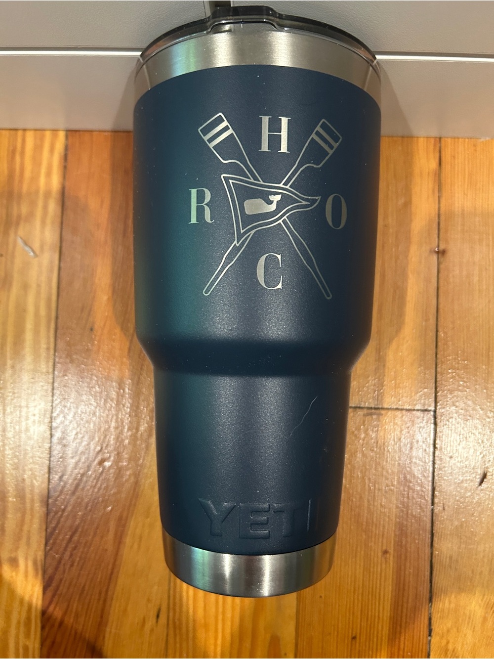 Vineyard Vines Navy Blue Insulated Tumbler with Rowing Crest Head of the Charles